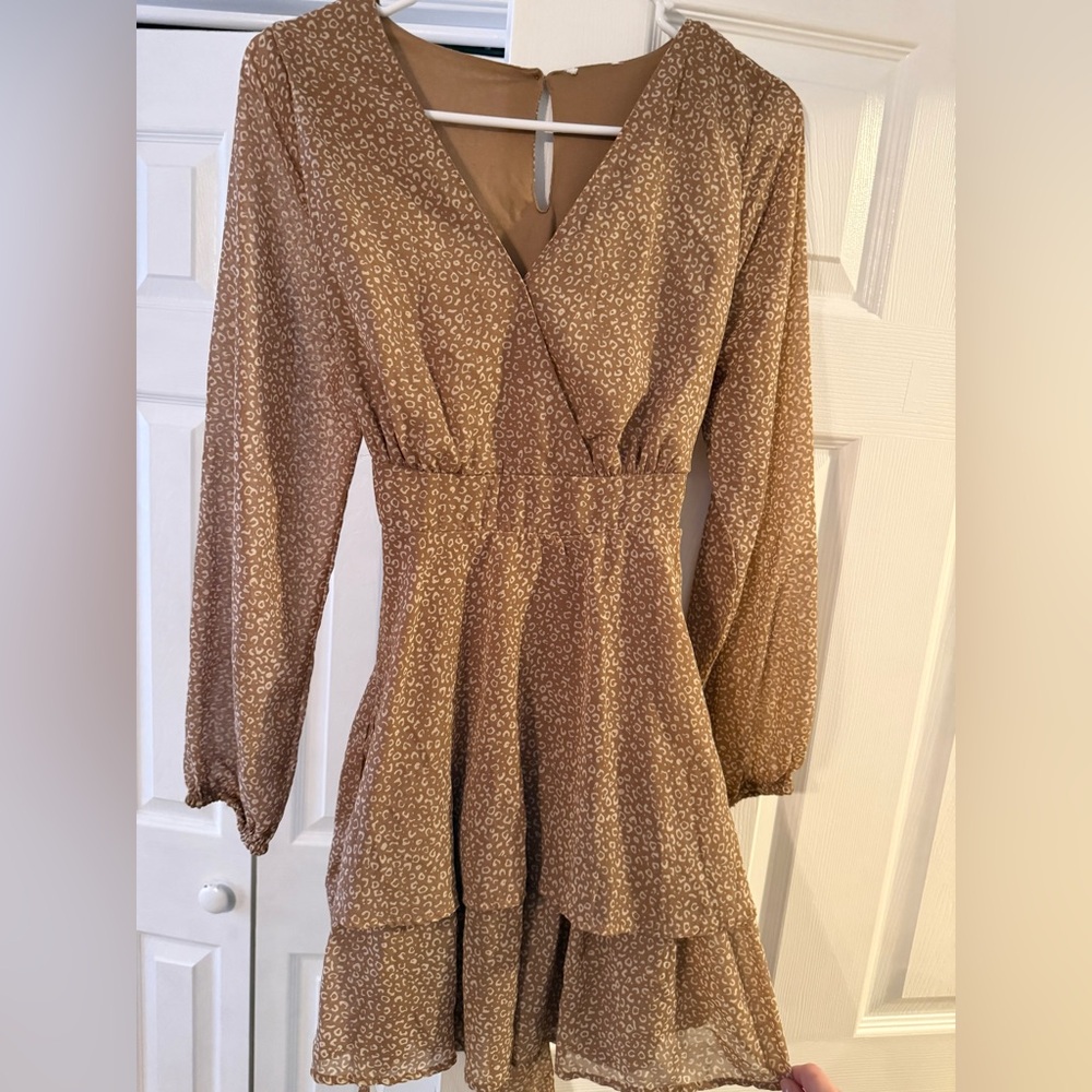 Elegant Tan Long-Sleeve Dress